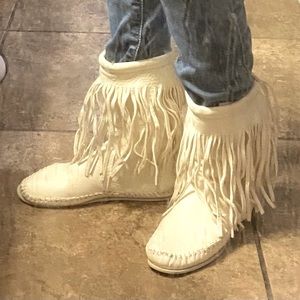 Vintage Taos moccasin boots